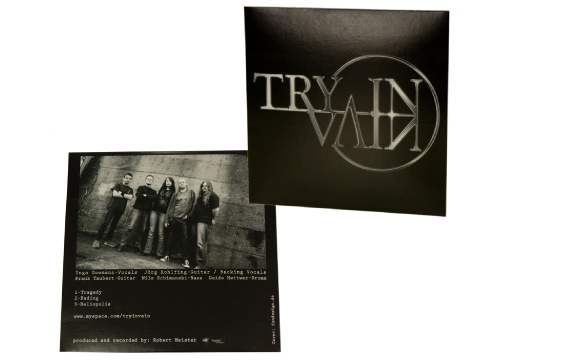 Arbeitsbeispiel CD Cover TRY IN VAIN